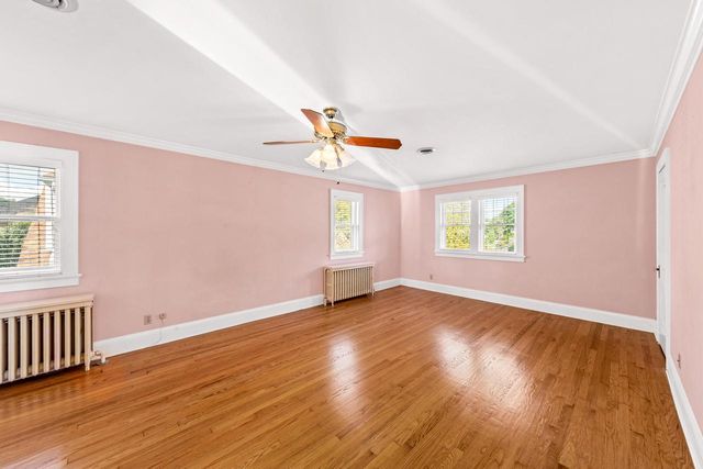 2263 Ludington AVENUE, Wauwatosa, WI 53226