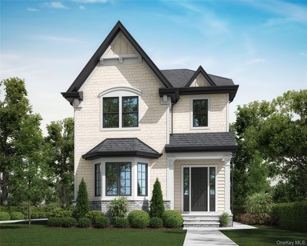 131 A Searingtown Road, Albertson, NY 11507
