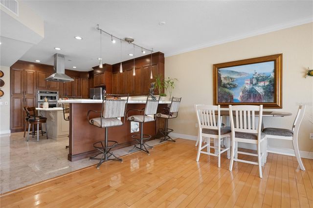 9923 MANATEE AVENUE W, Bradenton, FL 34209