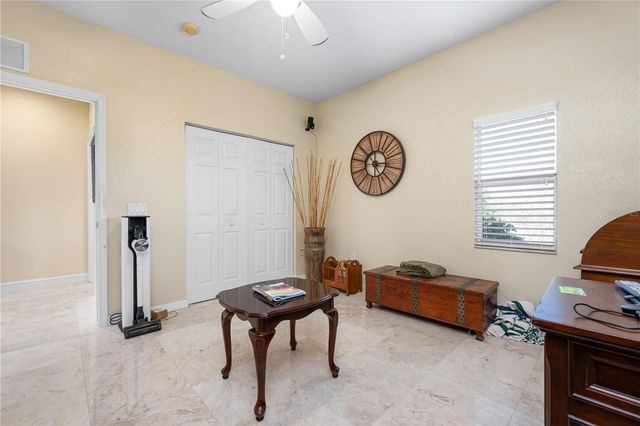 9923 MANATEE AVENUE W, Bradenton, FL 34209