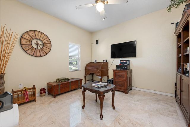 9923 MANATEE AVENUE W, Bradenton, FL 34209
