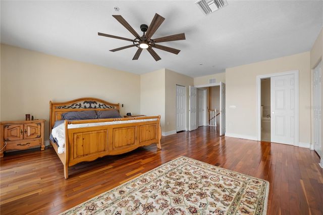 9923 MANATEE AVENUE W, Bradenton, FL 34209