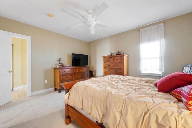 9923 MANATEE AVENUE W, Bradenton, FL 34209