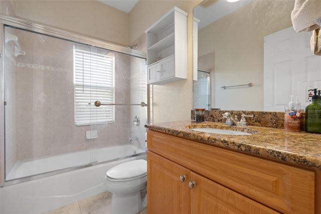 9923 MANATEE AVENUE W, Bradenton, FL 34209