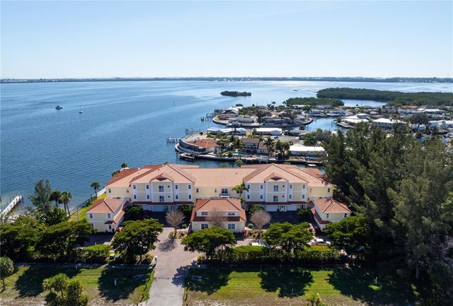 9923 MANATEE AVENUE W, Bradenton, FL 34209