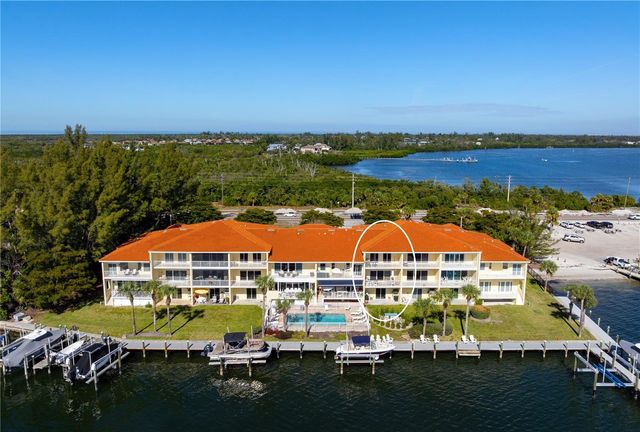 9923 MANATEE AVENUE W, Bradenton, FL 34209