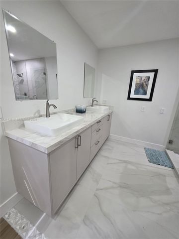 1015 Pizarro St, Coral Gables, FL 33134
