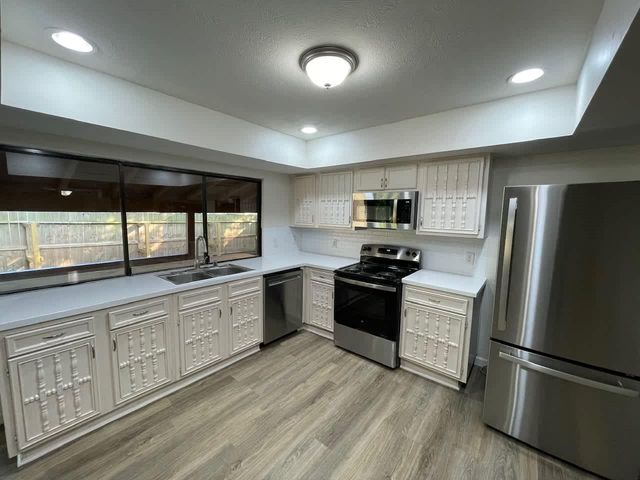 18110 Navajo Trail Drive, Spring, TX 77388