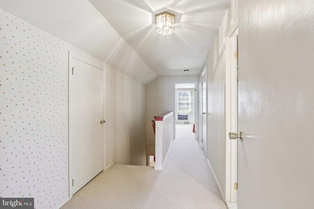 925 LEOPARD RD, Jenkintown, PA 19046