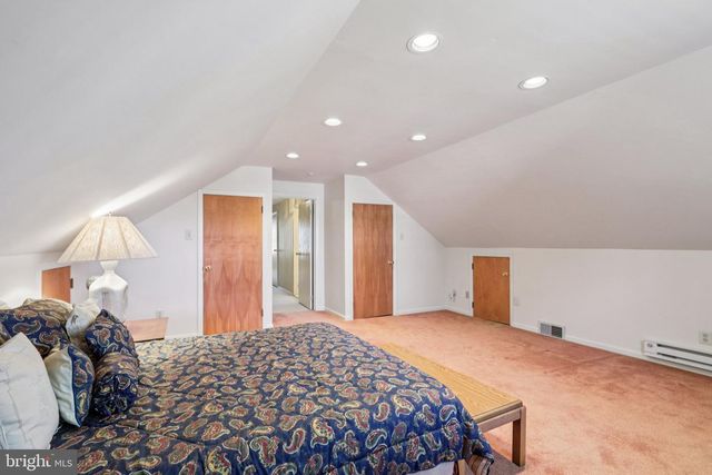 925 LEOPARD RD, Jenkintown, PA 19046