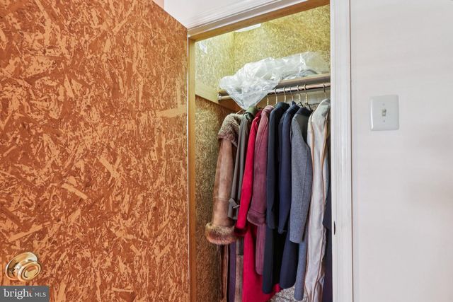 925 LEOPARD RD, Jenkintown, PA 19046