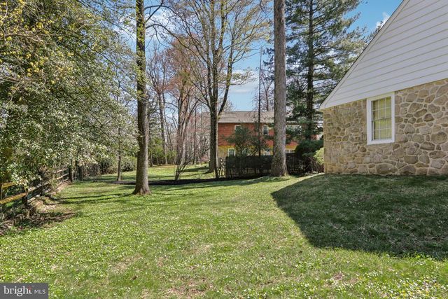 925 LEOPARD RD, Jenkintown, PA 19046