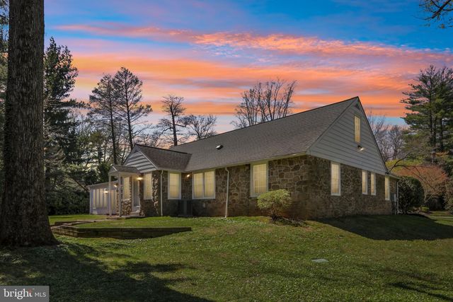 925 LEOPARD RD, Jenkintown, PA 19046