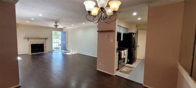 9700 Leawood Boulevard 1410, Houston, TX 77099
