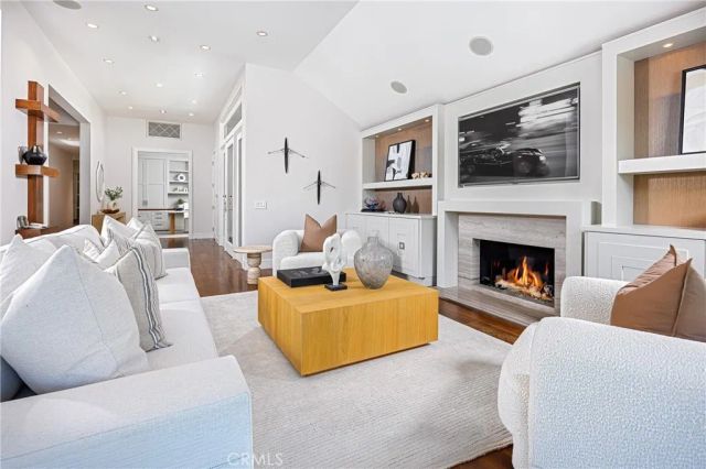 1907 Yacht Maria, Newport Beach, CA 92660