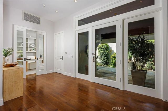 1907 Yacht Maria, Newport Beach, CA 92660