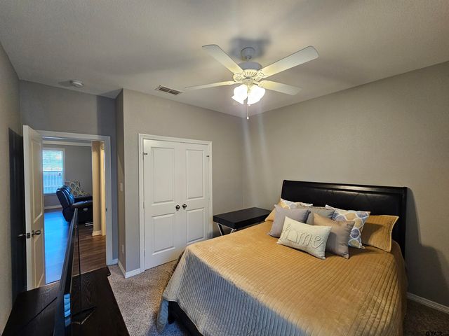 2946 Meadow Brook Trl, Tyler, TX 75701