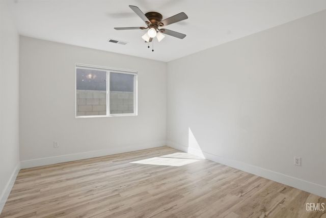 13511 Cheyenne Mountain Drive, Bakersfield, CA 93314