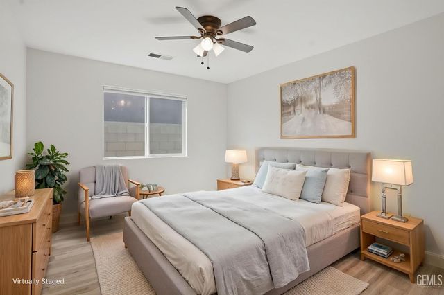 13511 Cheyenne Mountain Drive, Bakersfield, CA 93314