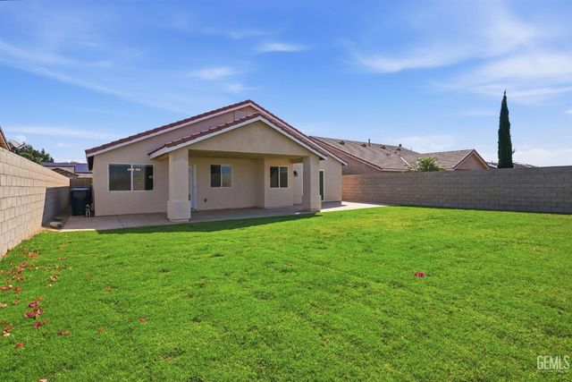 13511 Cheyenne Mountain Drive, Bakersfield, CA 93314