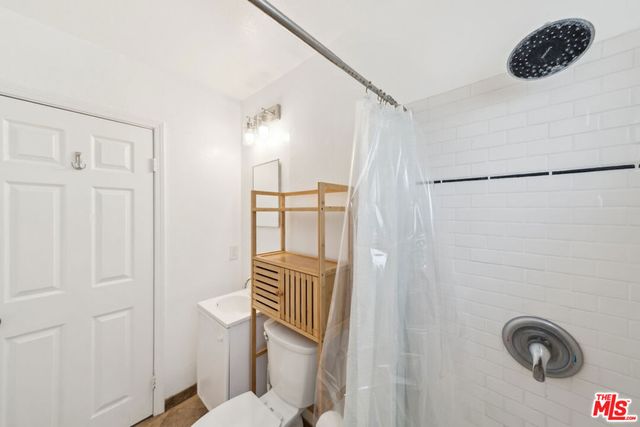6179 N Figueroa Street, Los Angeles, CA 90042