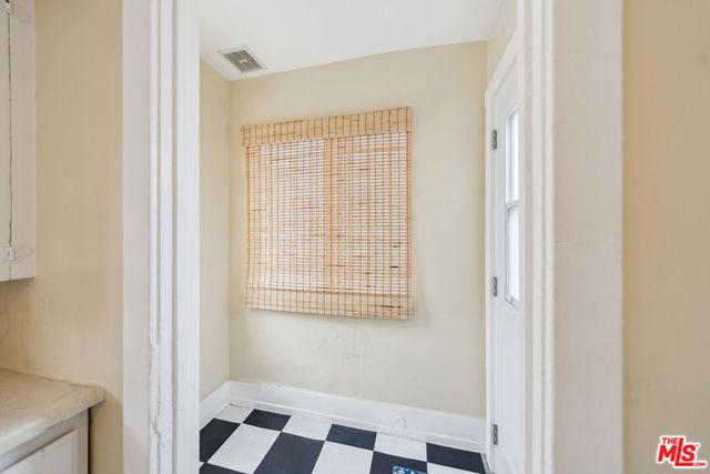 6179 N Figueroa Street, Los Angeles, CA 90042