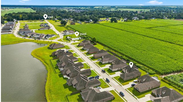 257 Royal Oak Dr, Thibodaux, LA 70301