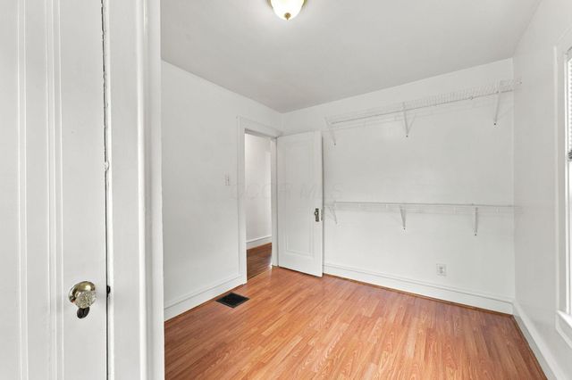 2146 Leonard Avenue, Columbus, OH 43219