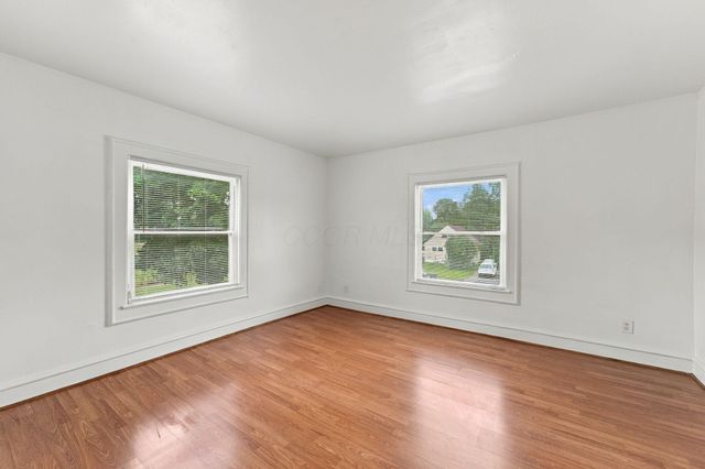 2146 Leonard Avenue, Columbus, OH 43219