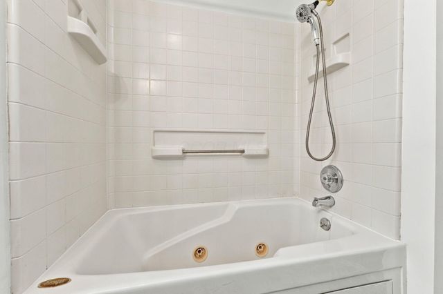 2146 Leonard Avenue, Columbus, OH 43219