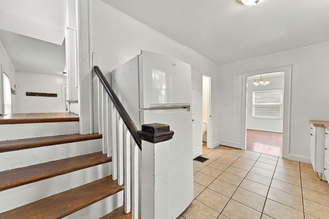 2146 Leonard Avenue, Columbus, OH 43219