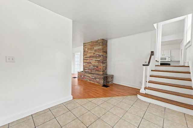 2146 Leonard Avenue, Columbus, OH 43219