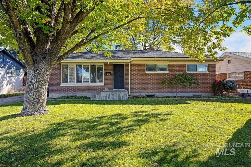476 Sophomore Blvd, Twin Falls, ID 83301