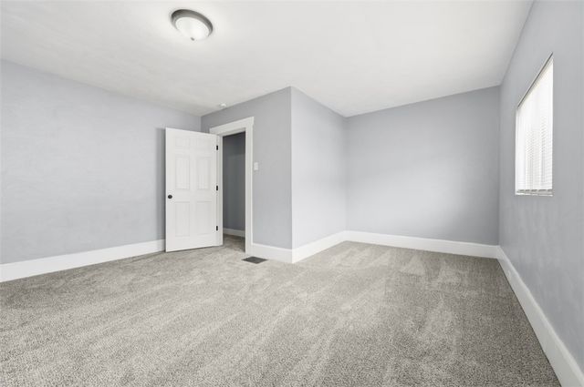 75 Wilson St, Etna, PA 15223