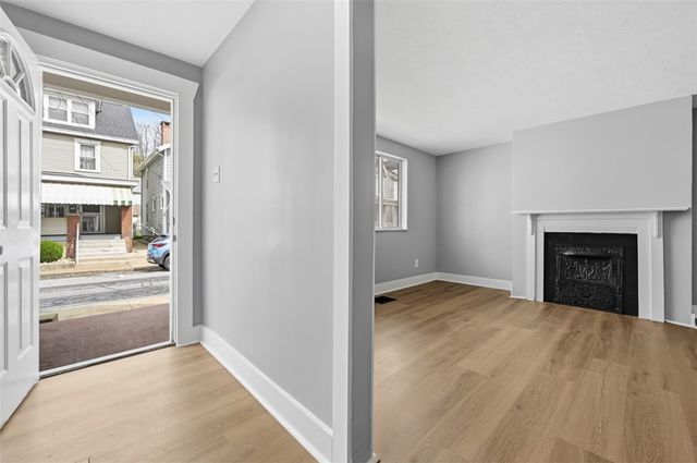 75 Wilson St, Etna, PA 15223