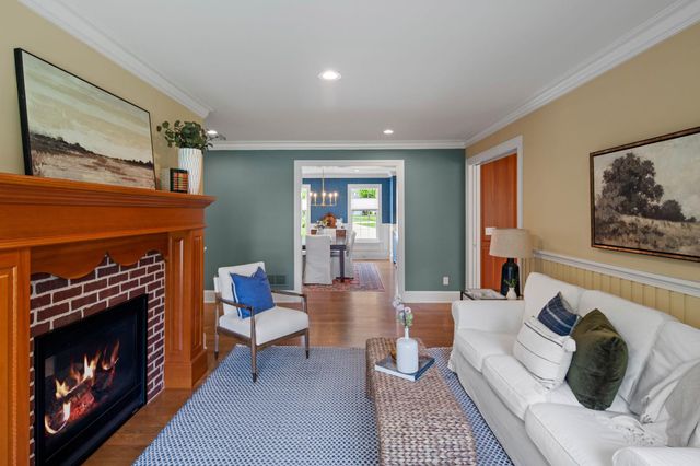 3698 Woodland Cove Parkway, Minnetrista, MN 55331