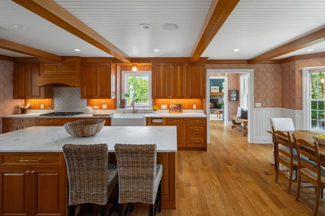 3698 Woodland Cove Parkway, Minnetrista, MN 55331