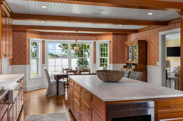 3698 Woodland Cove Parkway, Minnetrista, MN 55331
