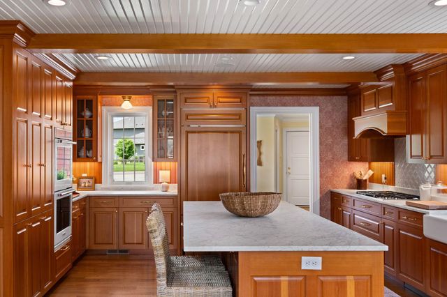 3698 Woodland Cove Parkway, Minnetrista, MN 55331
