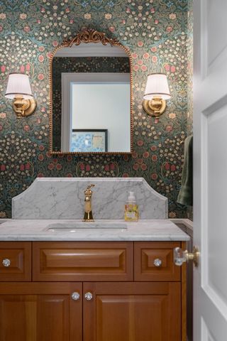 3698 Woodland Cove Parkway, Minnetrista, MN 55331
