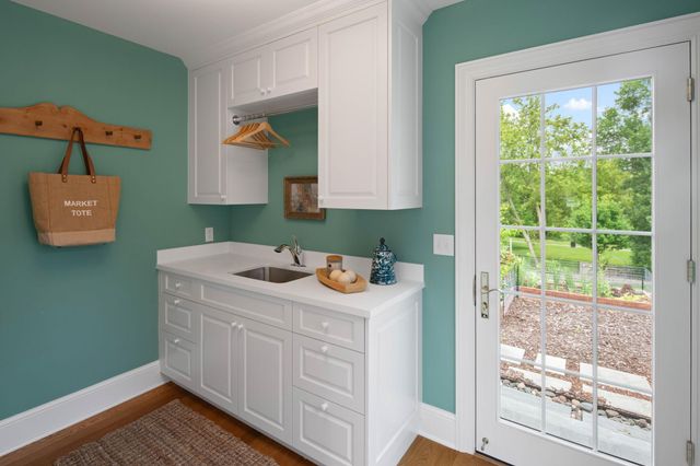 3698 Woodland Cove Parkway, Minnetrista, MN 55331