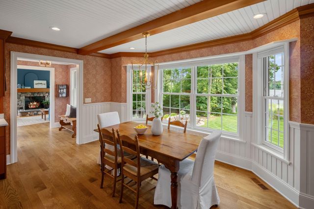 3698 Woodland Cove Parkway, Minnetrista, MN 55331