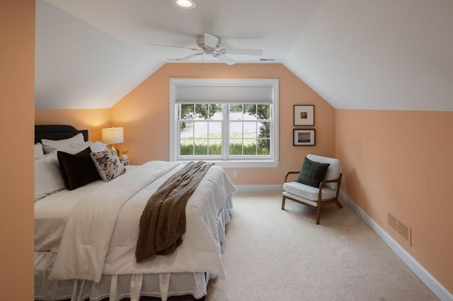 3698 Woodland Cove Parkway, Minnetrista, MN 55331
