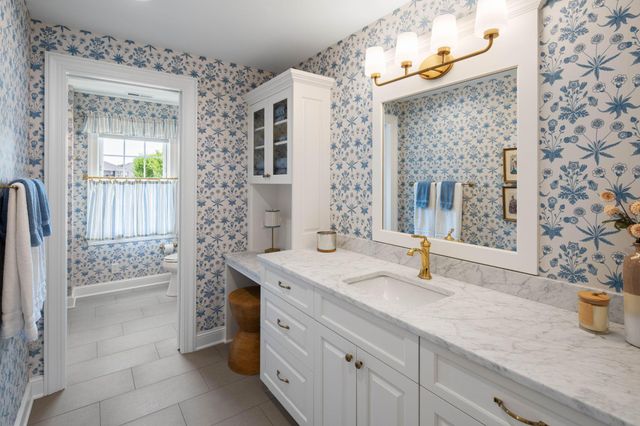 3698 Woodland Cove Parkway, Minnetrista, MN 55331