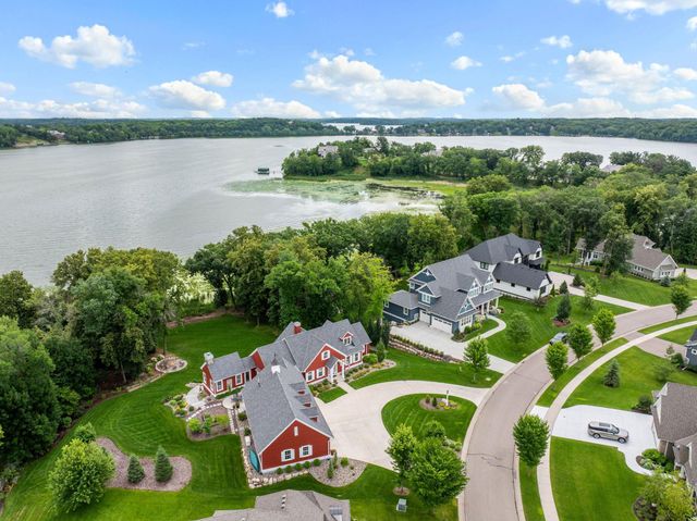 3698 Woodland Cove Parkway, Minnetrista, MN 55331