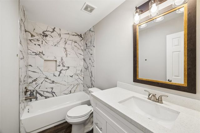 3342 Simmons Street Street, Houston, TX 77004