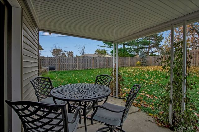 107 Patricia Drive, West Seneca, NY 14224