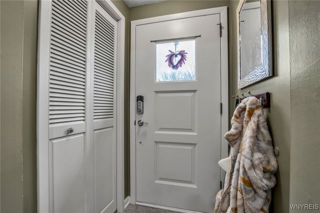 107 Patricia Drive, West Seneca, NY 14224