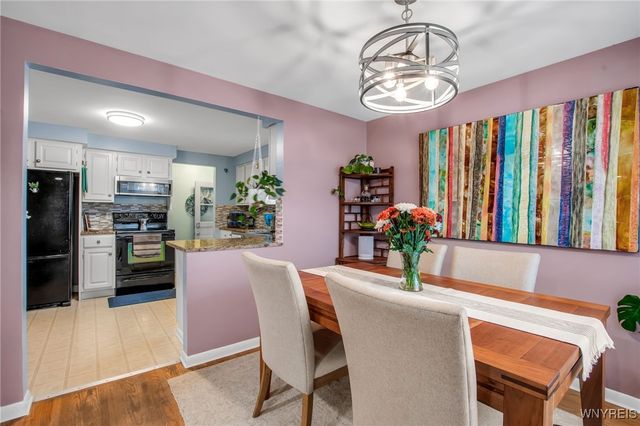 107 Patricia Drive, West Seneca, NY 14224