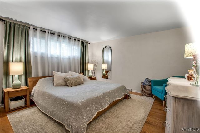 107 Patricia Drive, West Seneca, NY 14224